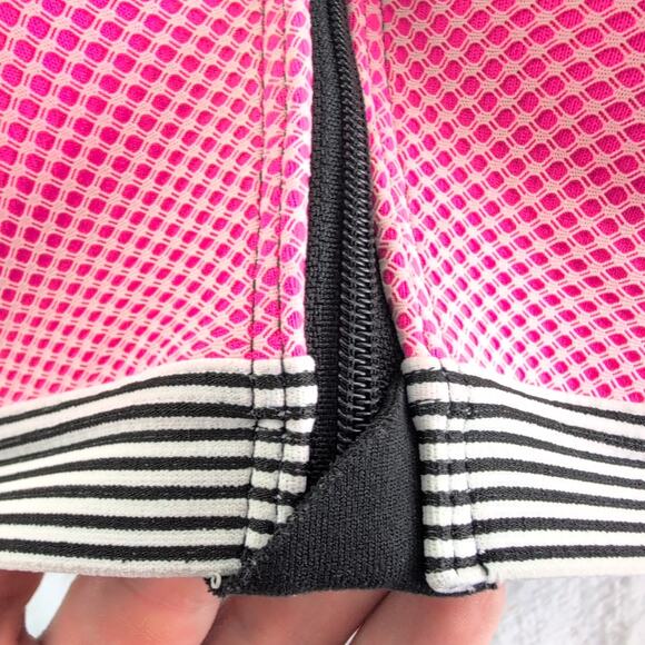 VSX Victorias Secret 34C Sports Bra Incredible Front Close Pink Black - Picture 2 of 11